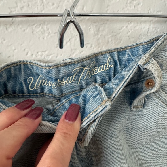 Universal Thread Light Blue Frayed Denim Shorts - Picture 3 of 4